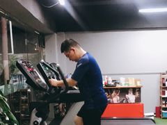-征成健身连锁私教工作室(九公里店)