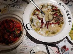 -江渔儿酸菜鱼·拔草餐厅(虎门君乐汇店)