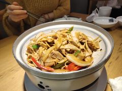 -吕氏疙瘩汤·海鲜新鲁菜(凯德mall新都心店)
