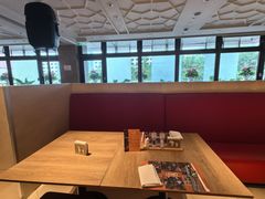 餐具摆设-咖啡苑自助餐厅·中国大饭店