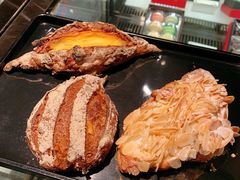 -Salon de The de Joel Robuchon(外滩18号店)