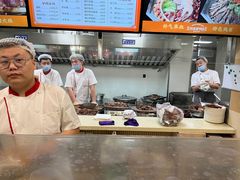 -闫家驴肉老店(华电一校店)