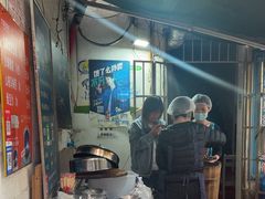 -梁阿婆廿年老牌扣肉糯米饭