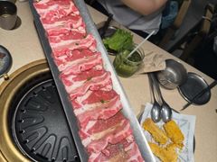 -蚂蚁洞·烤肉大营地(上海静安大悦城店)