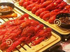 -肥肥虾庄·金牌油焖大虾(汉街SKP店)
