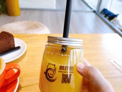 -藏猫猫咖啡主题馆(中央大道店)