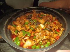 -桂二老坛酸菜鱼(三街两巷店)