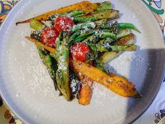 -LESCEDARS Brasserie Bistro香柏树