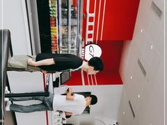 -上海保时捷体验中心