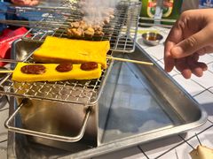 -喜悦小串丹东小黄牛海鲜烧烤大排档(民主广场店)