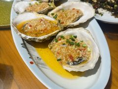 蒜泥生蚝-大家发海鲜城夜排档(华山中路店)