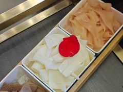 -味之绝美蛙鱼头火锅(松江万达店)