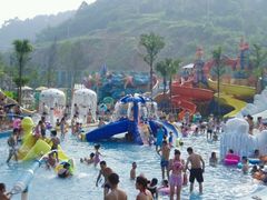 -欢乐水魔方水世界