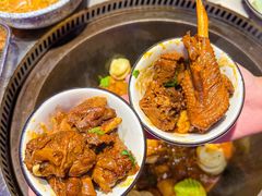 -山河屯铁锅炖·非遗东北菜(南山店)