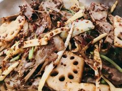 主打的干锅鸭头-安诚居干锅鸭头(八角店)