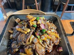 -炉小二铜锅牛蛙•川湘菜(三里屯店)