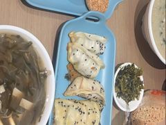 -周三包子(承德路店)