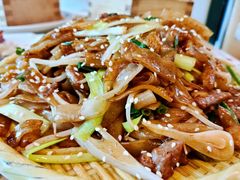 干炒牛河-明腾壹间茶餐厅(新都会花园广场店)