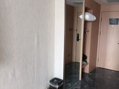 -爱舍海岸酒店(香港中路五四广场店)