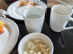 -大中华希尔顿酒店-念自助餐·嗨啤·小龙虾