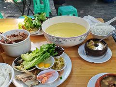 -德致祥云南过桥米线(云天小苑店)