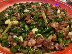 酒馆大盘兔-醉小酒馆·川菜·江湖菜·重庆菜(观音桥旗舰店)