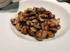 石板焗蘑菇-那故事(建业·壹号城邦店)
