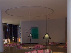 -涨巢·潮玩水疗局