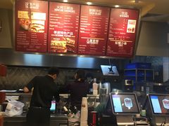 -The Habit Burger Grill 哈比特汉堡(爱琴海店)