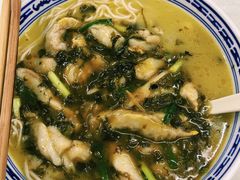 招牌黄鱼面-明呈黄鱼面馆(斜土路店)