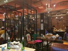 大堂-喝丢一只鞋辣炒海鲜小烧烤(三八广场店)