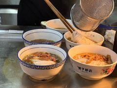 原汤肉丝粉-矮子粉店1985·长沙米粉(湘春路店)