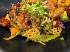-醉人椒麻辣香锅(王府井喜悦店)