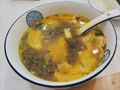 -财兜兜大黄山小馄饨