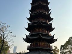 -龙华寺