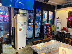 -亮亮烧烤(万松园店)