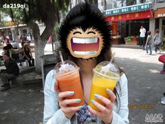 芒果橙&草莓芒果-马拉桑果汁(龙头路总店)