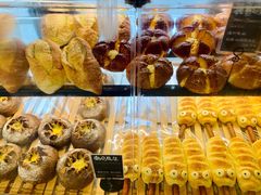 -Dough&Joe团憩(瑞虹天地月亮湾店)