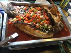 -鸣记脆皮烤鱼·海鲜烤鱼(三八广场店)