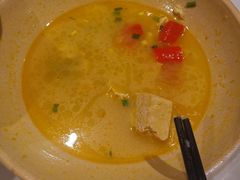 -渝是乎酸菜鱼·川渝小炒(新世界百货望京店)