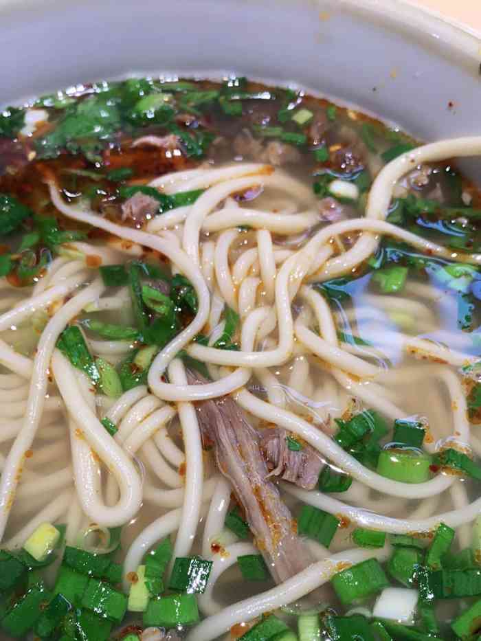 张拉拉兰州手撕牛肉面(三湘财富广场店)-"大学城地铁站下来就能到