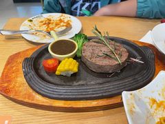 -海维克牛排馆HIGHWIC(右岸环宇坊店)