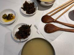 -镇南锅盖面馆(解放路店)