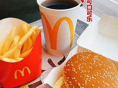 -麦当劳(静安寺店)