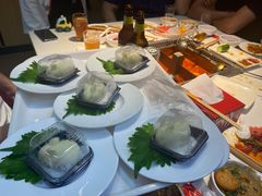 酸奶慕斯兔兔-海底捞火锅(威高广场店)