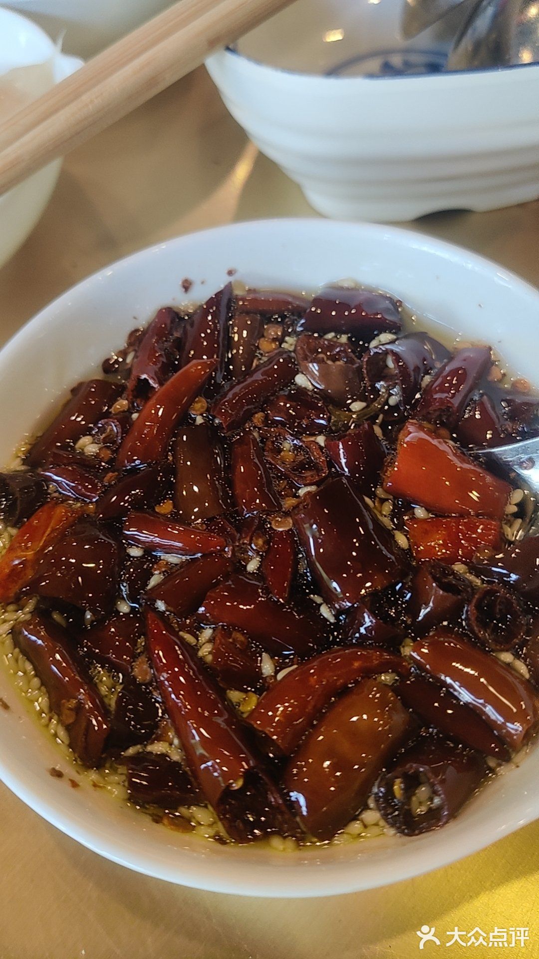 满恒记 排队 假期十点多一点点就到了，进店选座位