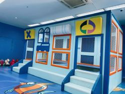 -孩子王童乐园(马群店)