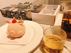 -Fridi Patisserie Cafe