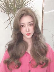 -东秀护肤造型