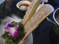 -唯爱KTV聚会餐厅(仙林东城汇店)